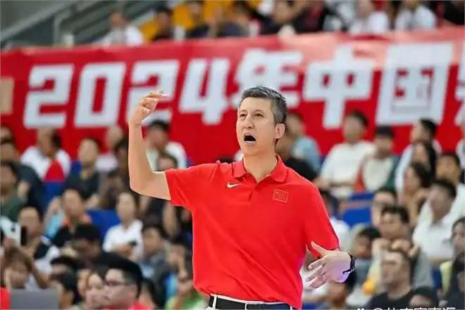 如何通过专业教练指导提升控卫技能